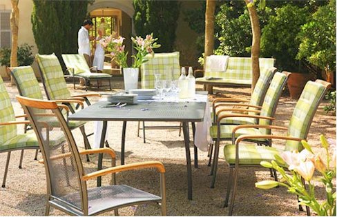 Senio Collection - finest outdoor furniture and patio settings in exclusive European and Australian designs